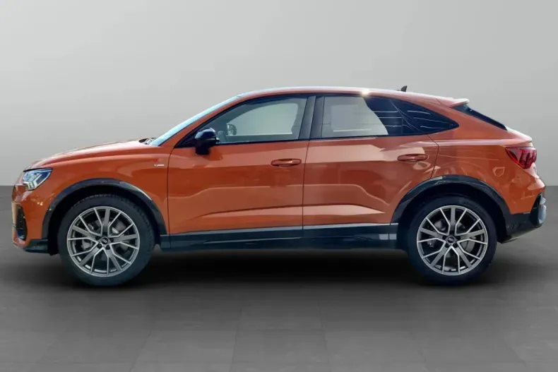 Audi Q3 din 2025 cu 5.000 km - oferta AUD129595 - foto 2