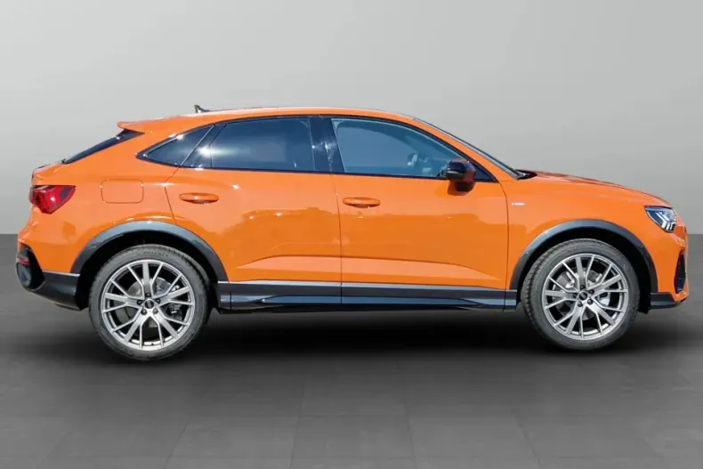 Audi Q3 din 2025 cu 5.000 km - oferta AUD129595 - foto 6