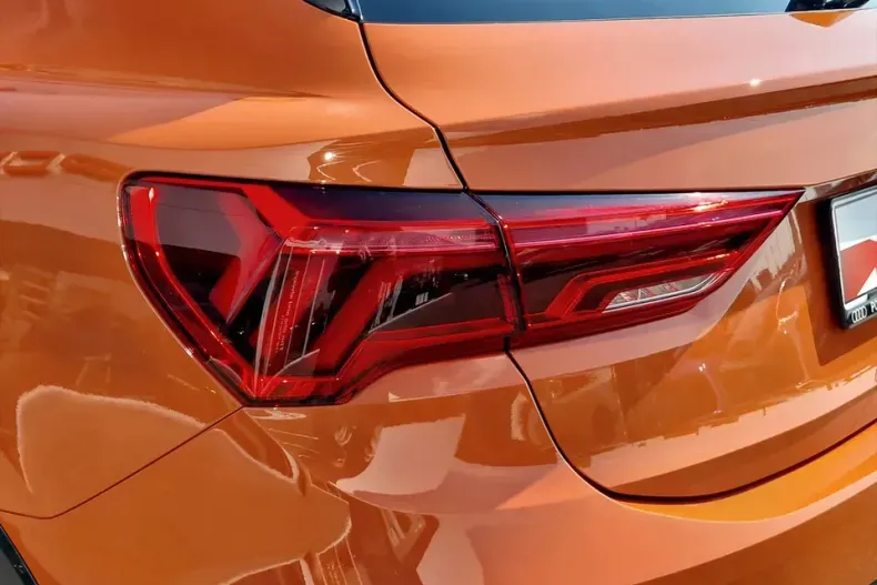 Audi Q3 din 2025 cu 5.000 km - oferta AUD129595 - foto 9