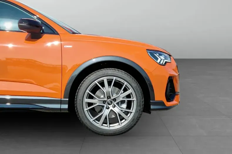 Audi Q3 din 2025 cu 5.000 km - oferta AUD129595 - foto 10