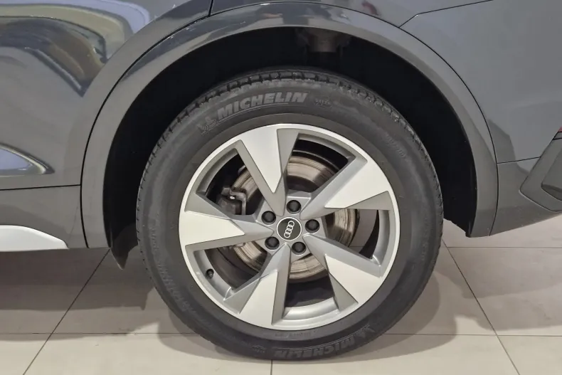 Audi Q5 din 2021 cu 78.036 km - oferta AUD129601 - foto 10