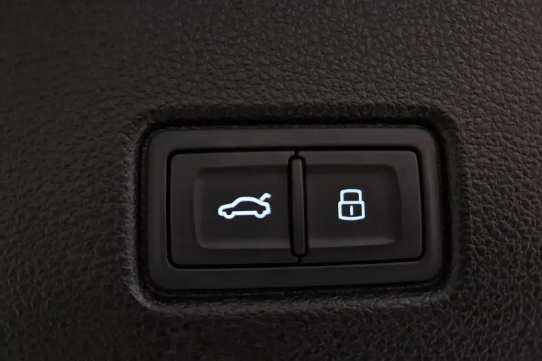 Audi Q5 din 2021 cu 78.036 km - oferta AUD129601 - foto 28