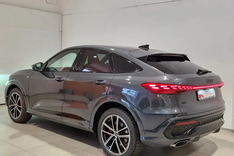 Audi Q5 din 2025 cu 5.000 km - oferta AUD129608 - foto 3