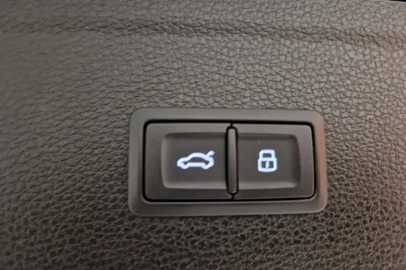 Audi Q5 din 2023 cu 47.209 km - oferta AUD129613 - foto 26