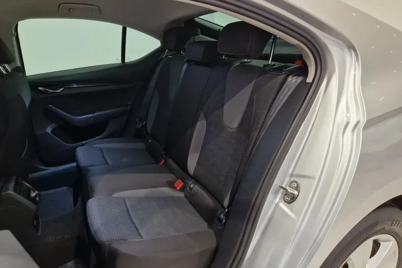 Skoda Octavia din 2021 cu 80.981 km - oferta SKO129616 - foto 14