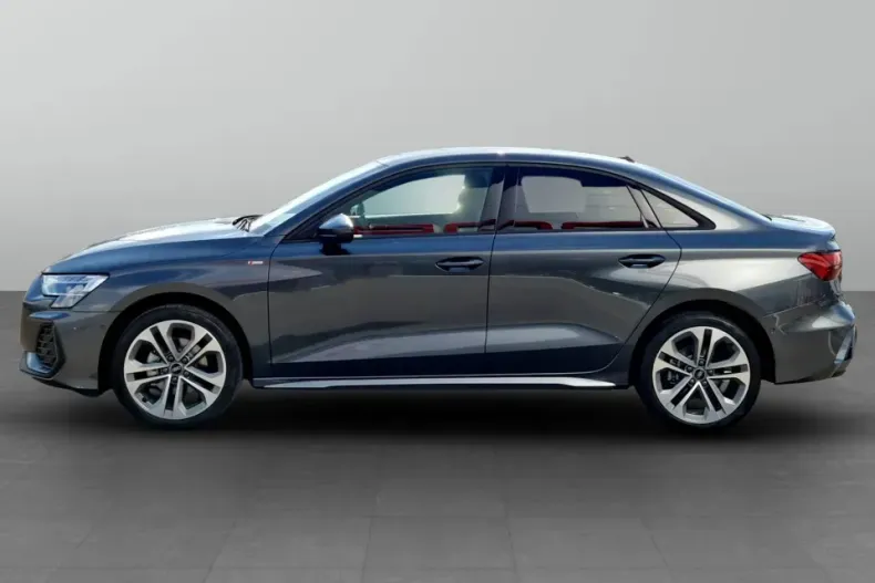 Audi A3 din 2025 cu 5.000 km - oferta AUD129619 - foto 2