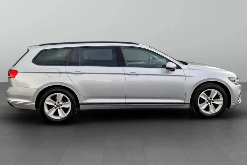 Volkswagen Passat din 2022 cu 152.928 km - oferta VOL129621 - foto 6