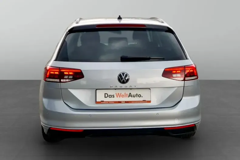 Volkswagen Passat din 2022 cu 152.928 km - oferta VOL129621 - foto 8