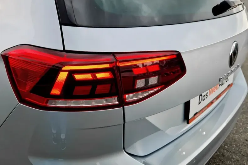 Volkswagen Passat din 2022 cu 152.928 km - oferta VOL129621 - foto 10