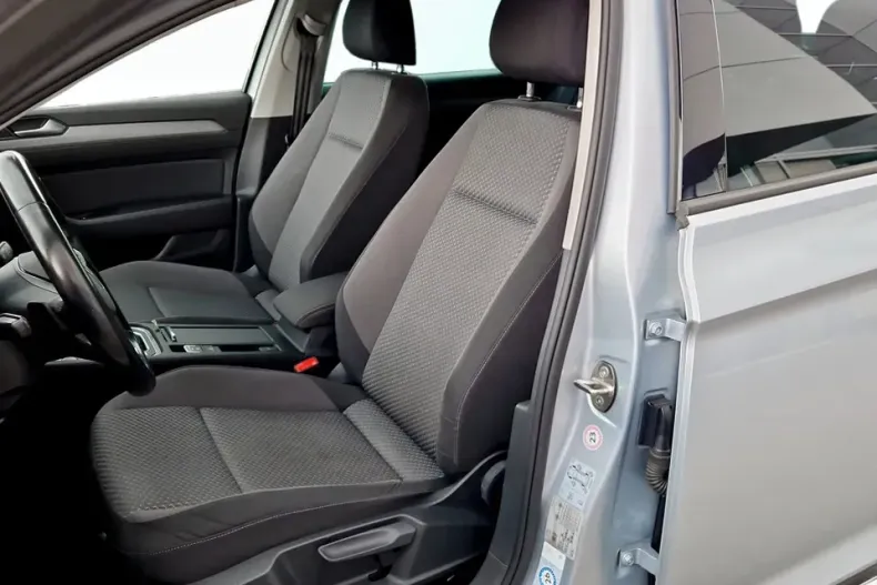 Volkswagen Passat din 2022 cu 152.928 km - oferta VOL129621 - foto 12