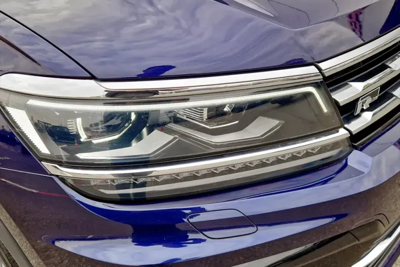 Volkswagen Tiguan din 2021 cu 64.269 km - oferta VOL129622 - foto 9