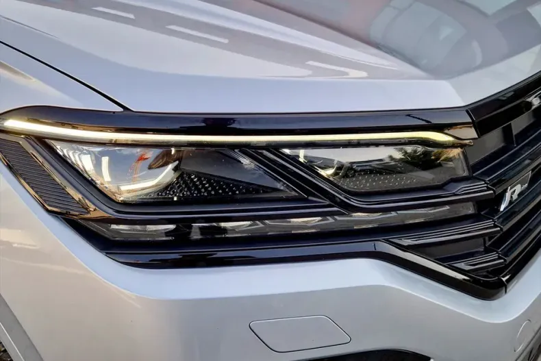 Volkswagen Touareg din 2021 cu 110.065 km - oferta VOL129625 - foto 9