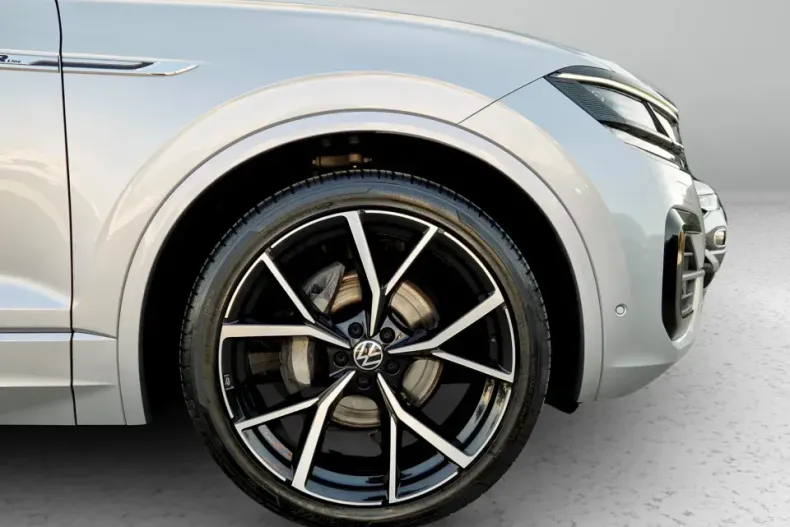 Volkswagen Touareg din 2021 cu 110.065 km - oferta VOL129625 - foto 11