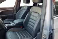 Volkswagen Touareg din 2021 cu 110.065 km - oferta VOL129625 - foto 13