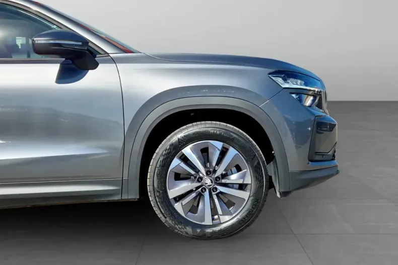 Skoda Kodiaq din 2025 cu 1.974 km - oferta SKO129626 - foto 9