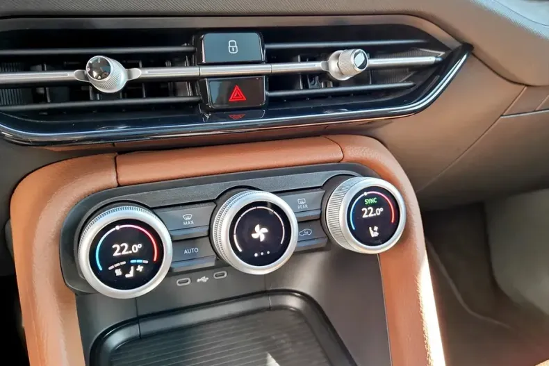 Skoda Kodiaq din 2025 cu 1.974 km - oferta SKO129626 - foto 18