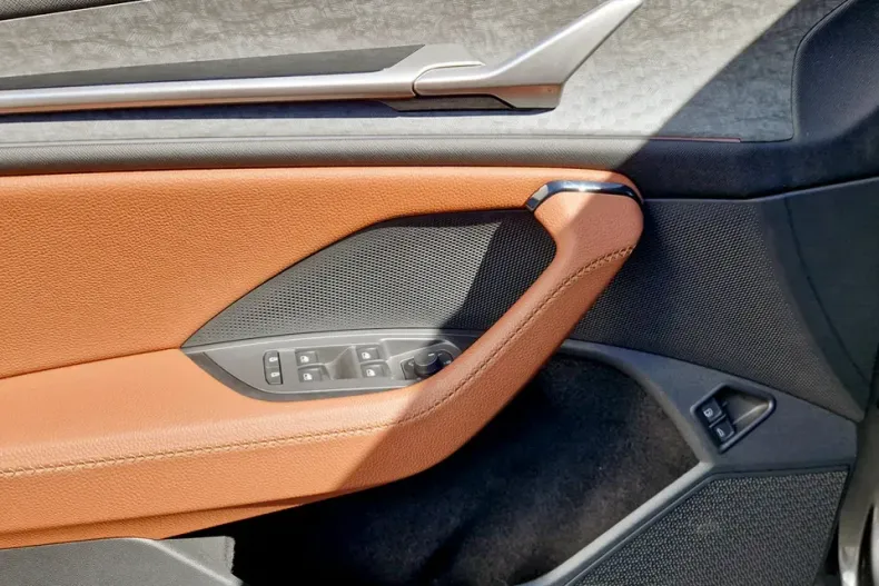 Skoda Kodiaq din 2025 cu 1.974 km - oferta SKO129626 - foto 19