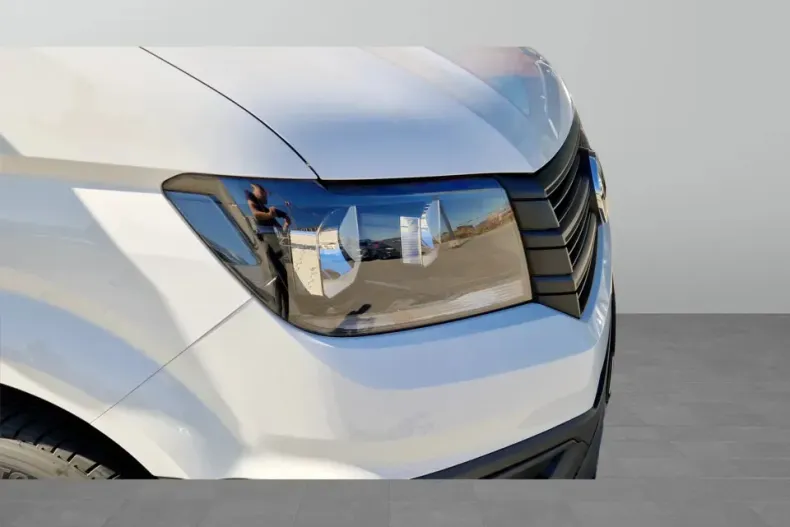 Volkswagen Crafter din 2025 cu 5.000 km - oferta VOL129631 - foto 9