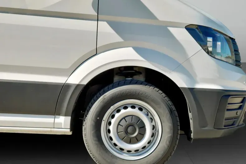 Volkswagen Crafter din 2025 cu 5.000 km - oferta VOL129631 - foto 11