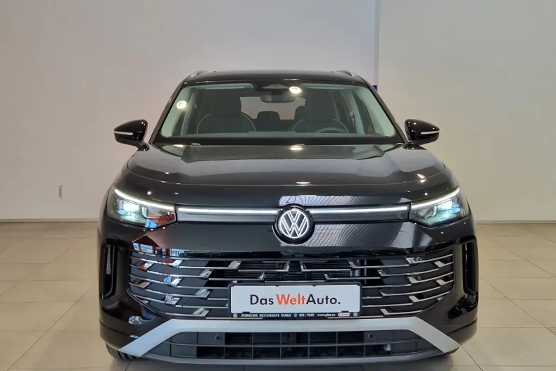 Volkswagen Tayron din 2025 cu 5.000 km - oferta VOL129632 - foto 4
