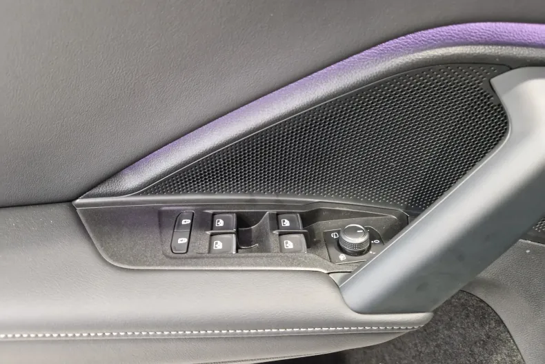 Volkswagen Tayron din 2025 cu 5.000 km - oferta VOL129632 - foto 16