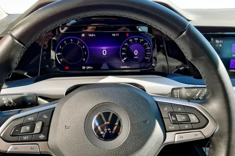 Volkswagen Golf din 2020 cu 54.074 km - oferta VOL129636 - foto 18