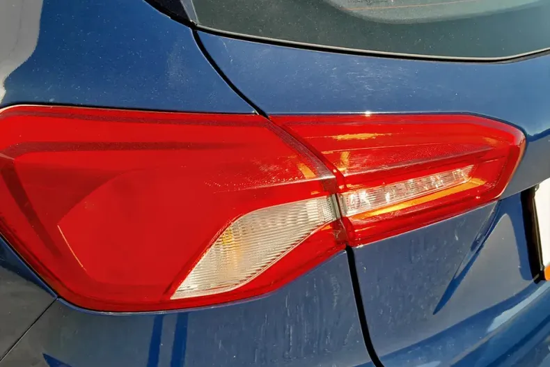 Ford Focus din 2020 cu 84.941 km - oferta FOR129641 - foto 10