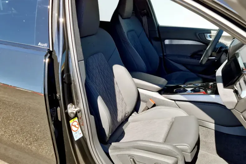 Audi A5 din 2025 cu 5.000 km - oferta AUD129644 - foto 14