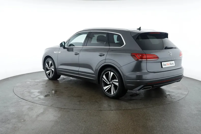Volkswagen Touareg din 2021 cu 72.003 km - oferta VOL129645 - foto 3