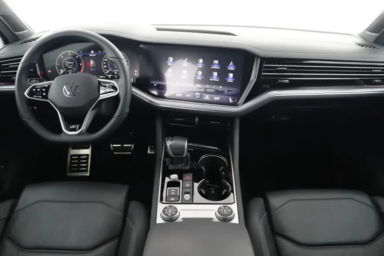 Volkswagen Touareg din 2021 cu 72.003 km - oferta VOL129645 - foto 10