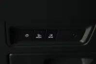 Volkswagen Touareg din 2021 cu 72.003 km - oferta VOL129645 - foto 20