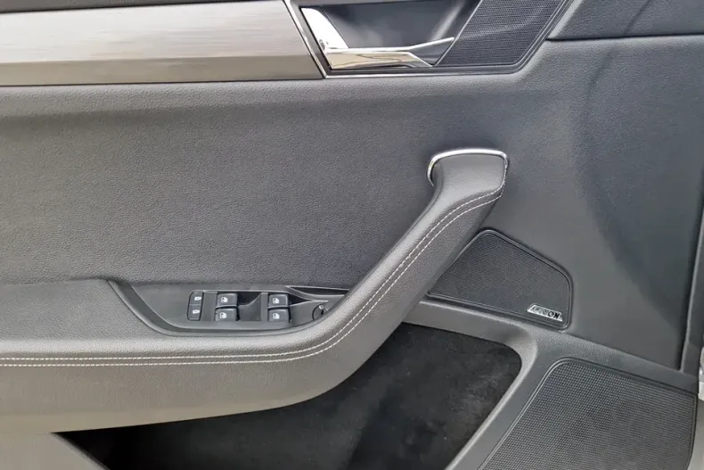 Skoda Superb din 2022 cu 116.760 km - oferta SKO129650 - foto 18