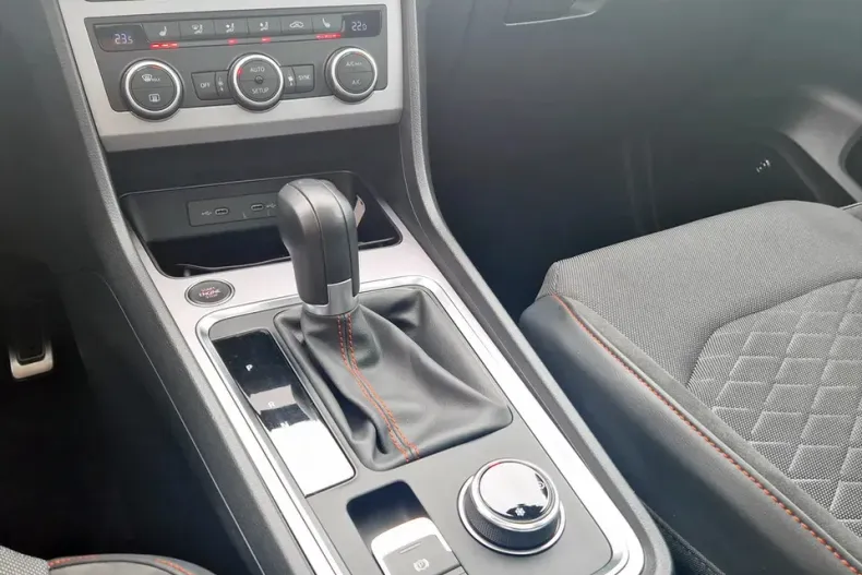 Seat Ateca din 2022 cu 133.276 km - oferta SEA129652 - foto 18