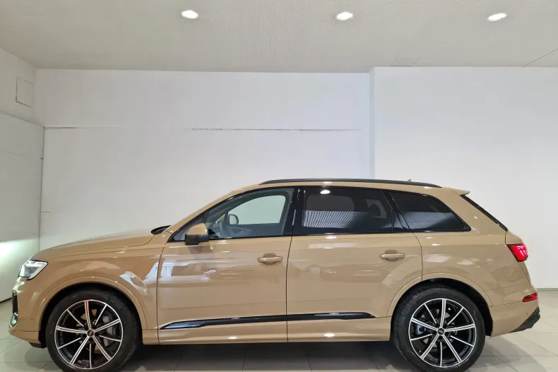 Audi Q7 din 2024 cu 5.000 km - oferta AUD129656 - foto 2