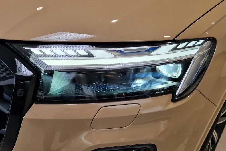 Audi Q7 din 2024 cu 5.000 km - oferta AUD129656 - foto 9