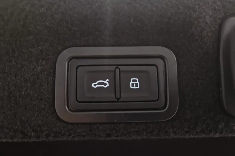 Audi A6 din 2025 cu 5.000 km - oferta AUD129657 - foto 35