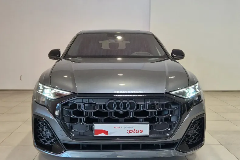 Audi SQ8 din 2025 cu 5.000 km - oferta AUD129664 - foto 4