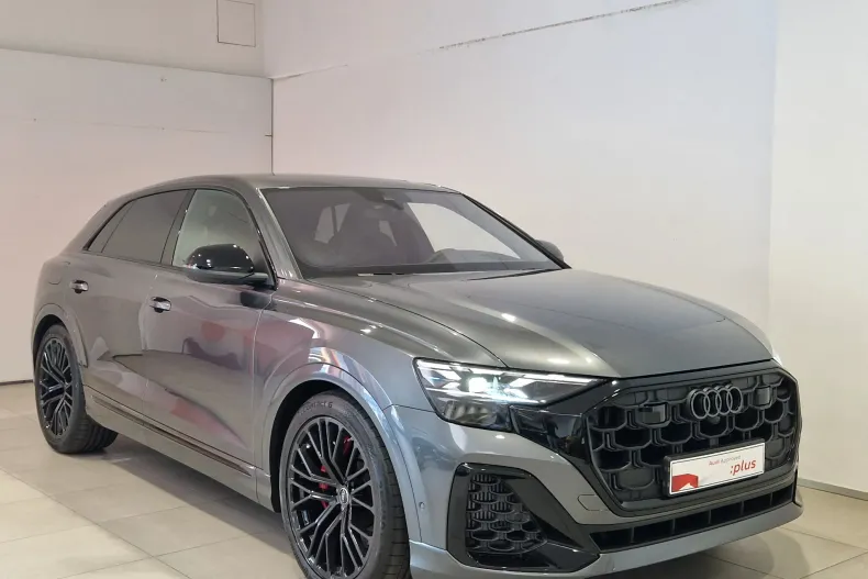 Audi SQ8 din 2025 cu 5.000 km - oferta AUD129664 - foto 5