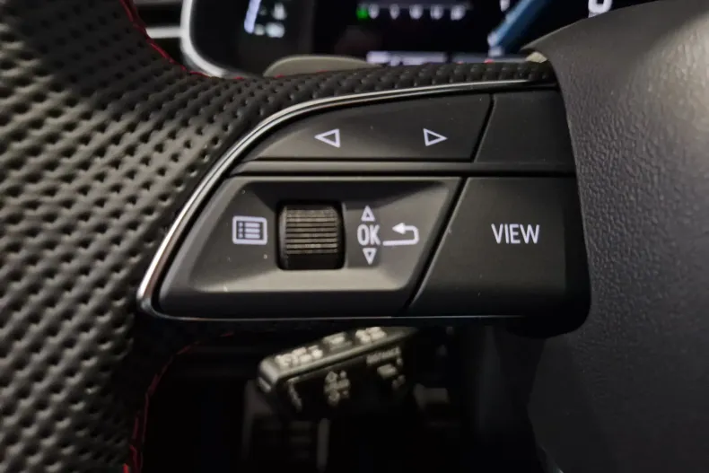 Audi SQ8 din 2025 cu 5.000 km - oferta AUD129664 - foto 20