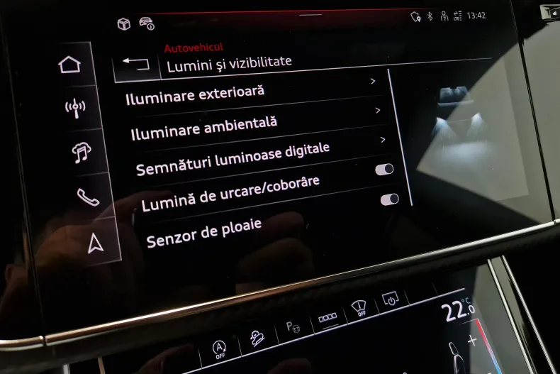 Audi SQ8 din 2025 cu 5.000 km - oferta AUD129664 - foto 26