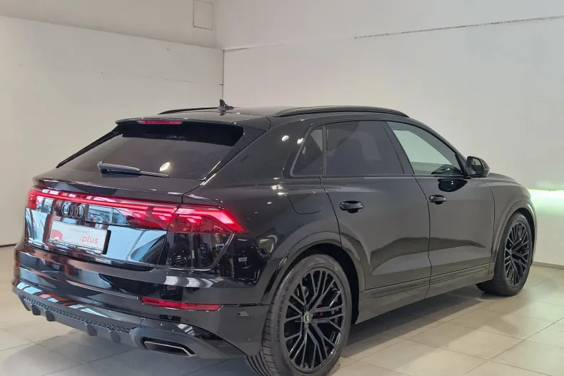 Audi Q8 din 2025 cu 5.000 km - oferta AUD129665 - foto 7