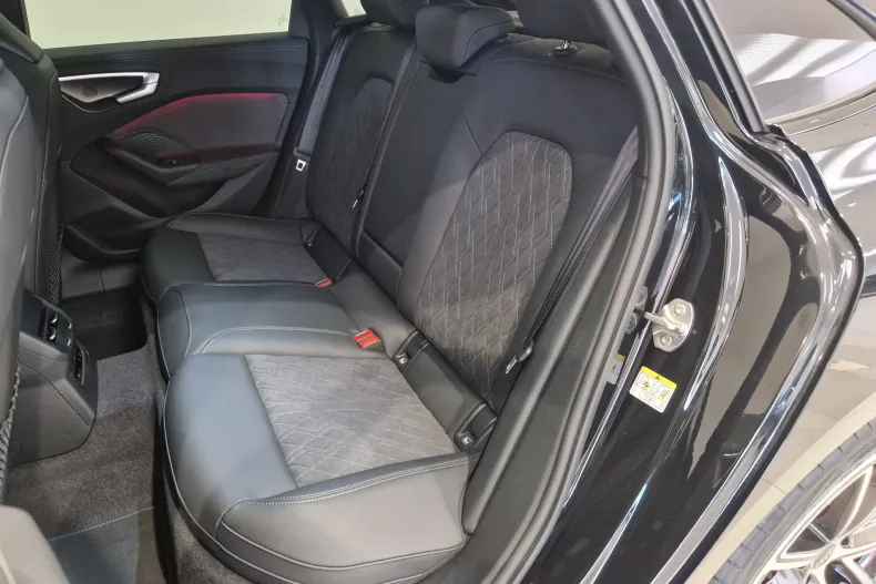 Audi A5 din 2025 cu 5.000 km - oferta AUD129667 - foto 13