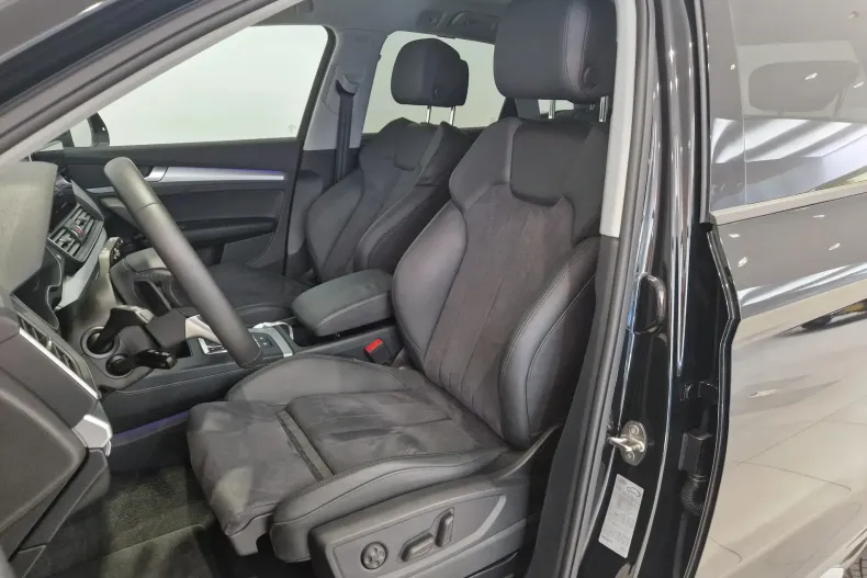 Audi Q5 din 2023 cu 12.729 km - oferta AUD129670 - foto 11