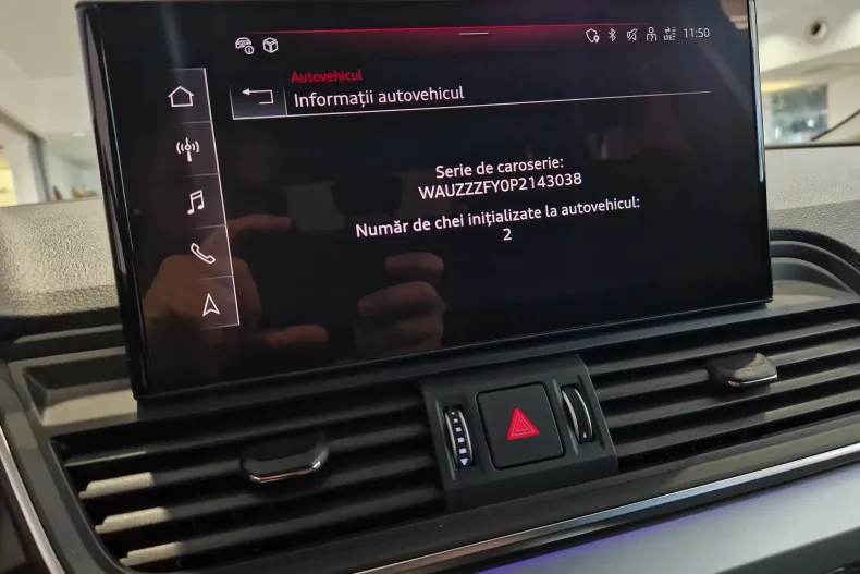 Audi Q5 din 2023 cu 12.729 km - oferta AUD129670 - foto 32