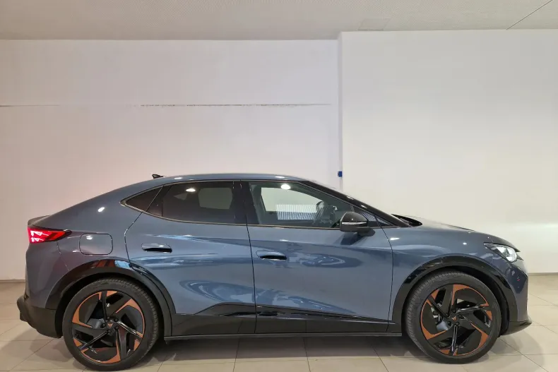 Cupra Tavascan din 2025 cu 5.000 km - oferta CUP129671 - foto 6