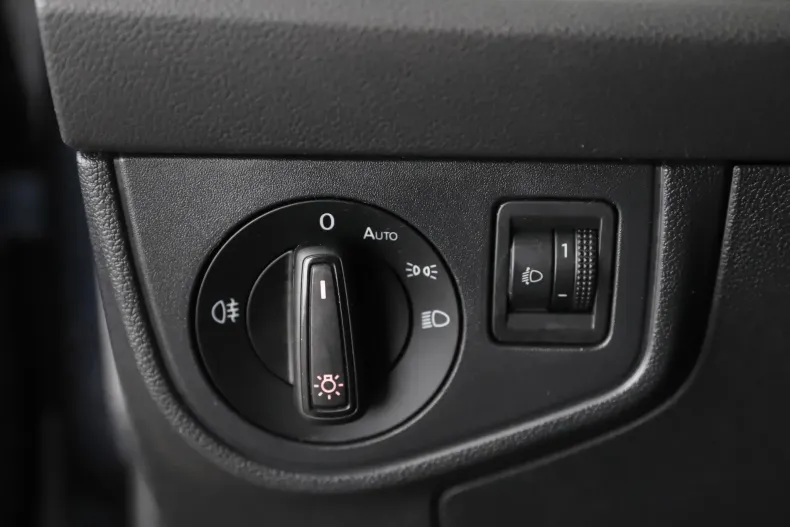 Volkswagen Polo din 2021 cu 57.029 km - oferta VOL129672 - foto 19