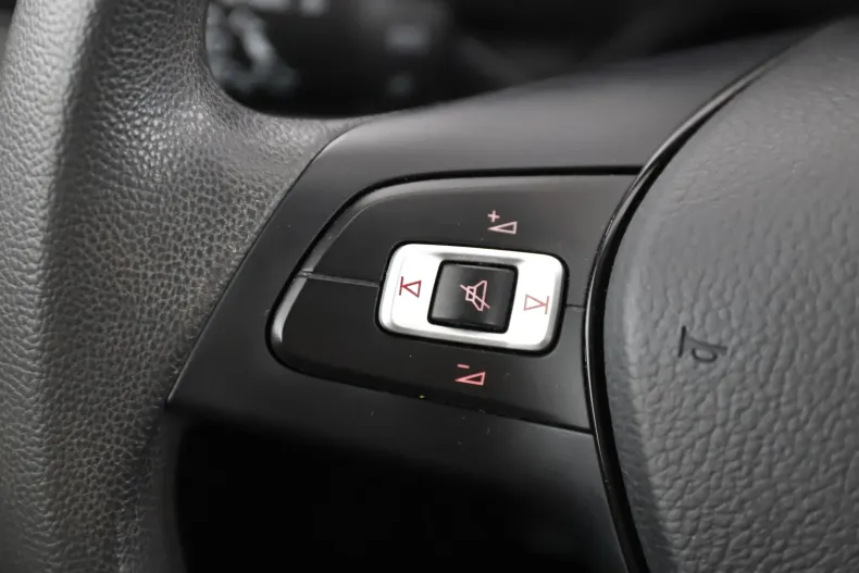 Volkswagen Polo din 2021 cu 57.029 km - oferta VOL129672 - foto 20