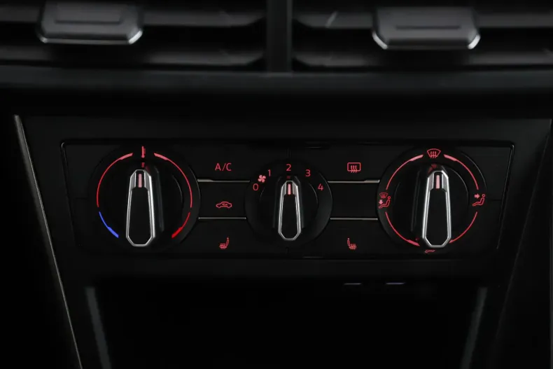 Volkswagen Polo din 2021 cu 57.029 km - oferta VOL129672 - foto 23