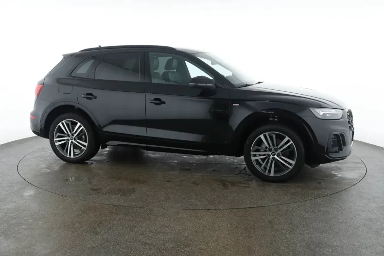 Audi Q5 din 2022 cu 48.181 km - oferta AUD129675 - foto 6