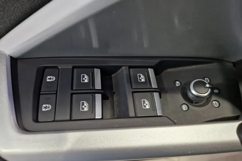 Audi Q3 din 2024 cu 26.297 km - oferta AUD129676 - foto 15